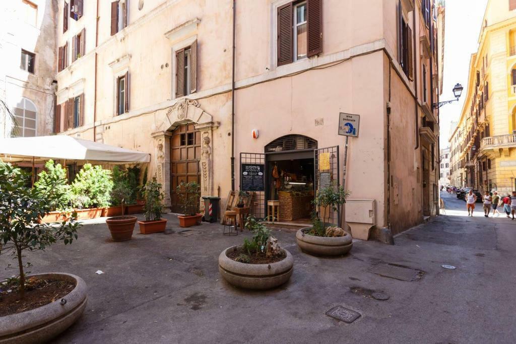 Apartamento Un Tetto Al Pantheon Roma Exterior foto