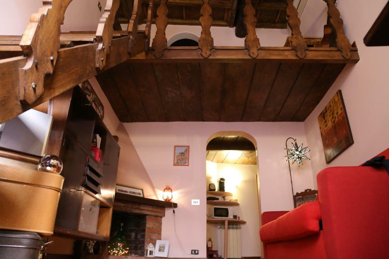 Apartamento Un Tetto Al Pantheon Roma Exterior foto